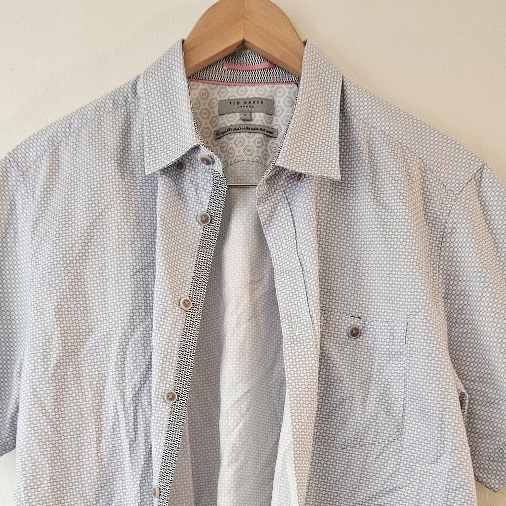 Ted Baker Patterned Light Blue Button Down Shirt - image 3